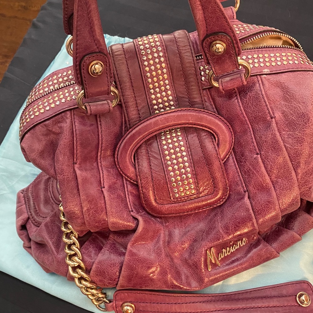 Purple/pink GUESS purse